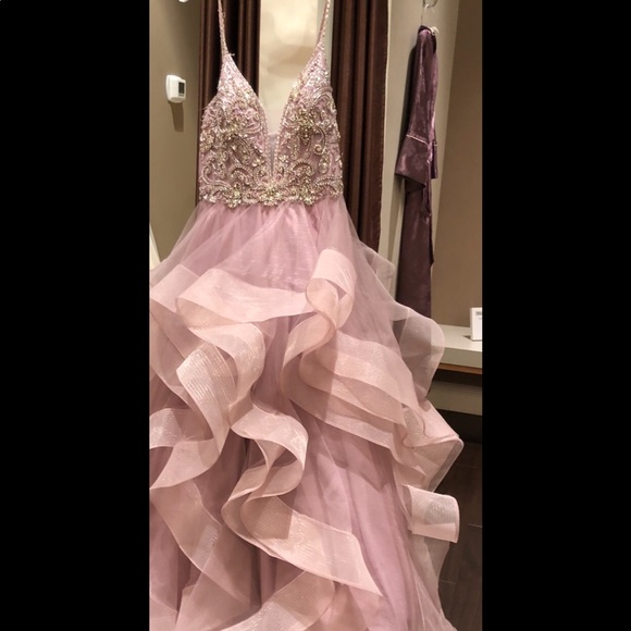 NWT Isabelle’s Bridal - Bride/Prom Dress - Picture 7 of 11